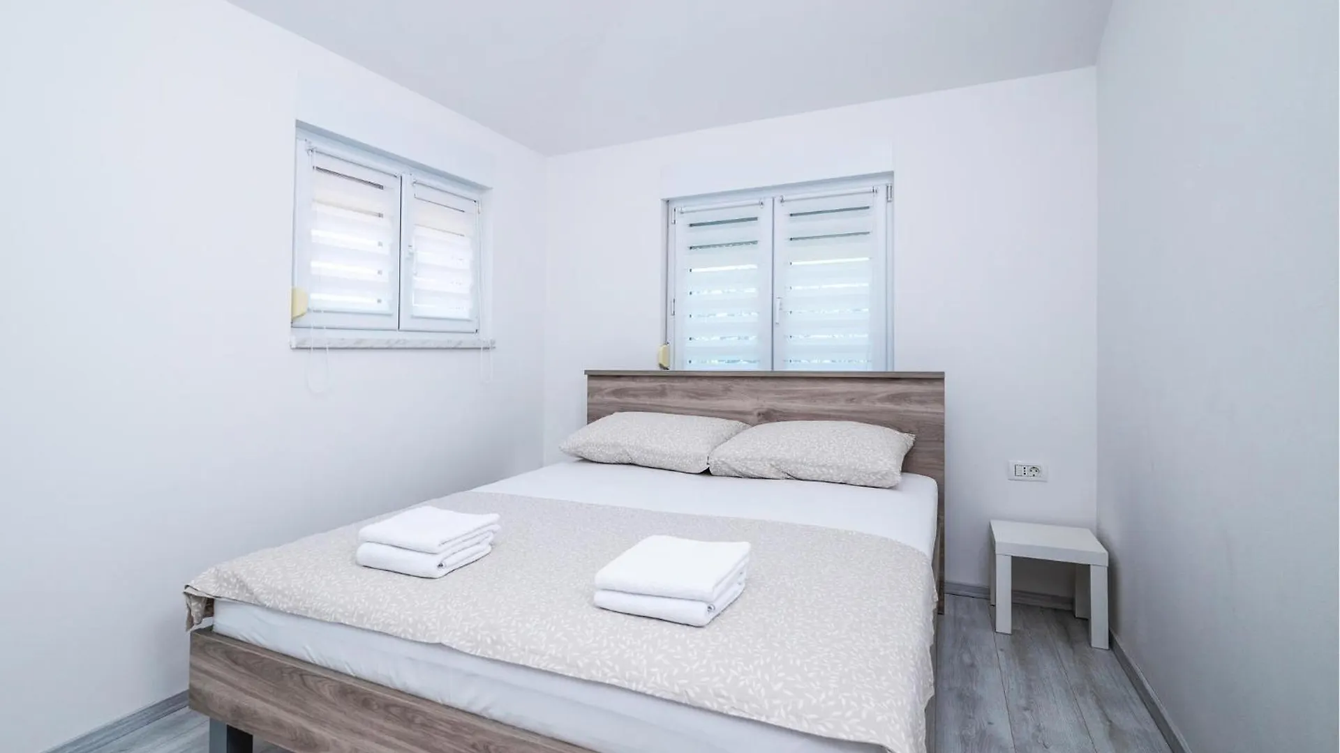 Beautiful Apartment In Valbandom With Wifi Valbandon
