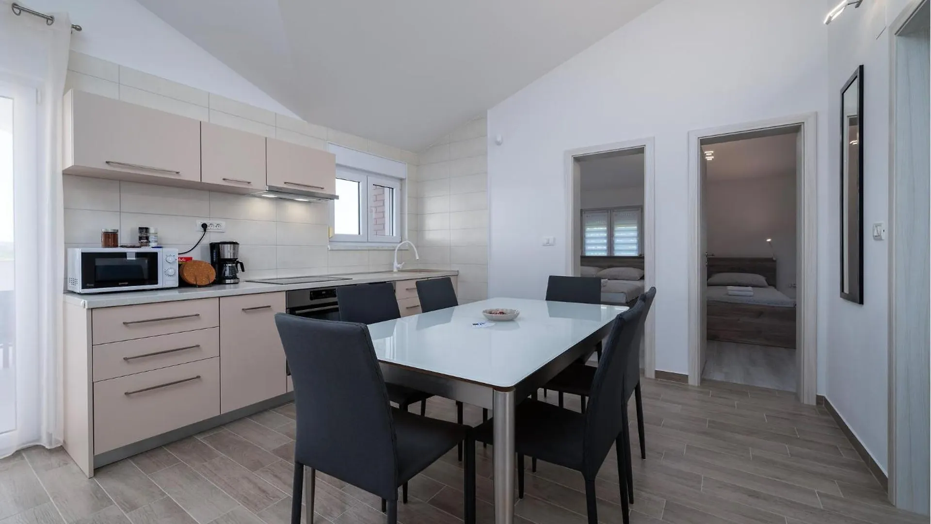 Beautiful Apartment In Valbandom With Wifi Valbandon