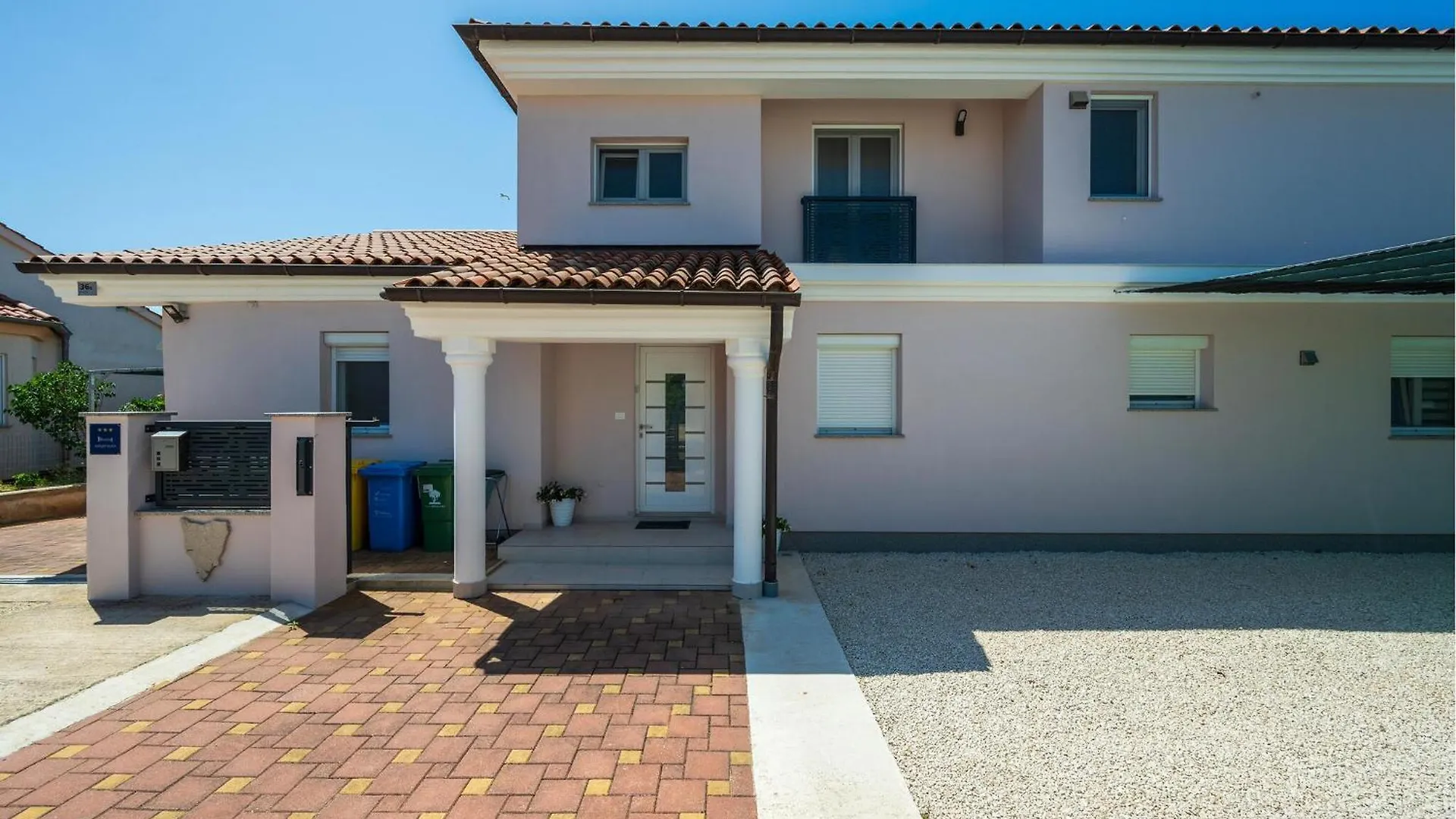 Beautiful Apartment In Valbandom With Wifi Valbandon